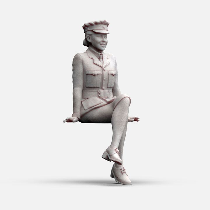 MM1154 WW2 RAF WAAF Sitting