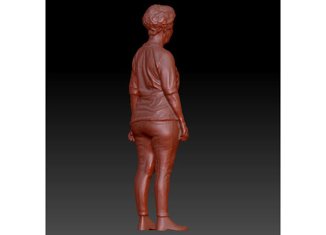 Older Lady Standing And Gossiping Dsp024 Figure