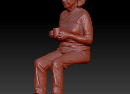 Grandma Sitting With Coffee Talking Dsp030 Figure
