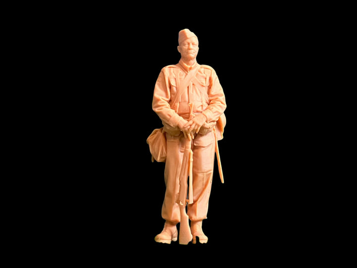 S3Ds0032 Ww2 Soldier And Rifle Figure