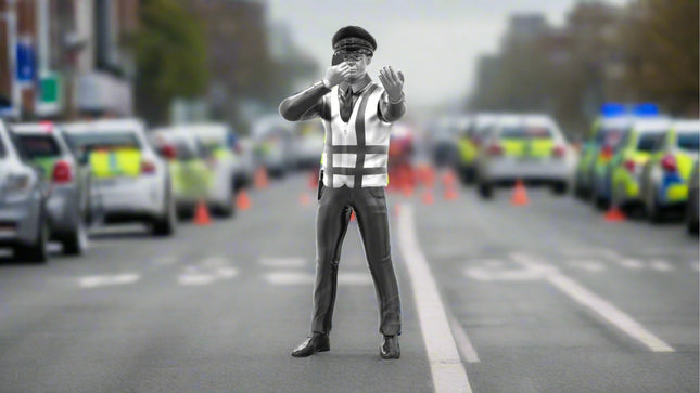 Male Traffic Policeman Armed/unarmed On Radio C Figure