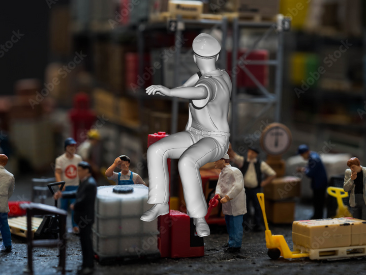Mm160C Male Bus/Train Driver Looking Back Figure