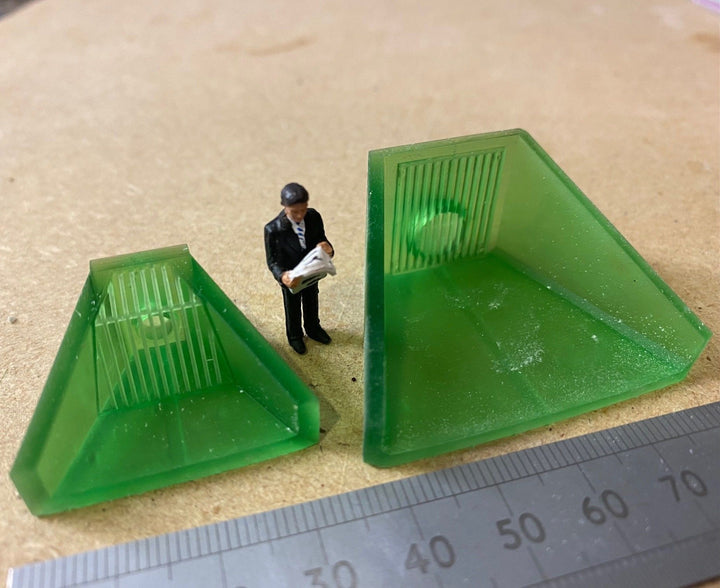 PJD007 - Model Railway Reinforced concrete head wall spillway outfall