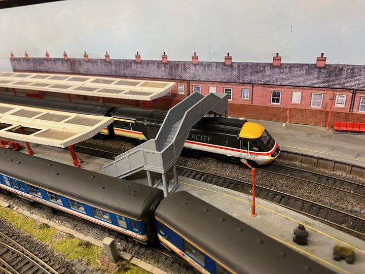 PJD104 Model Railway Concrete Platform Footbridge